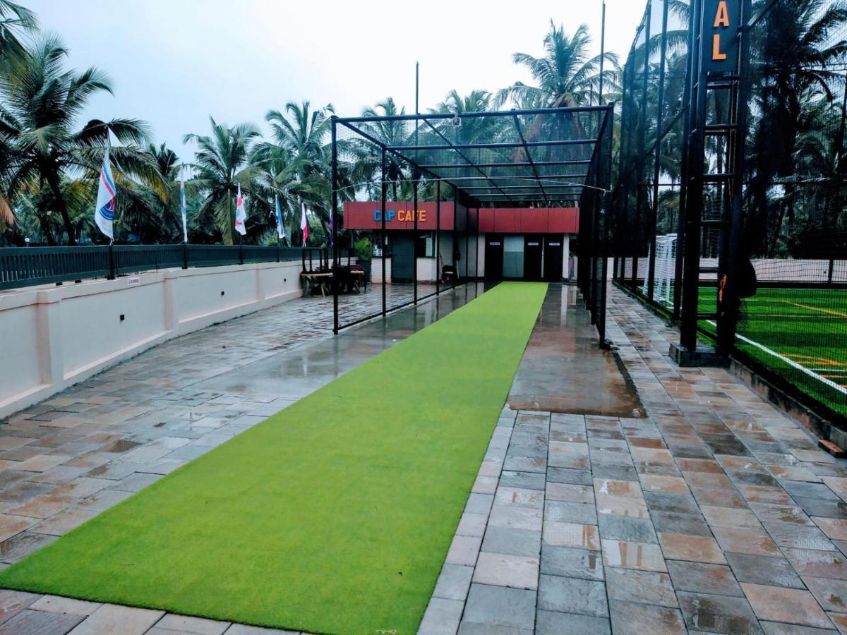 Hotel Cap Sports Center Nīleshwar Exterior foto